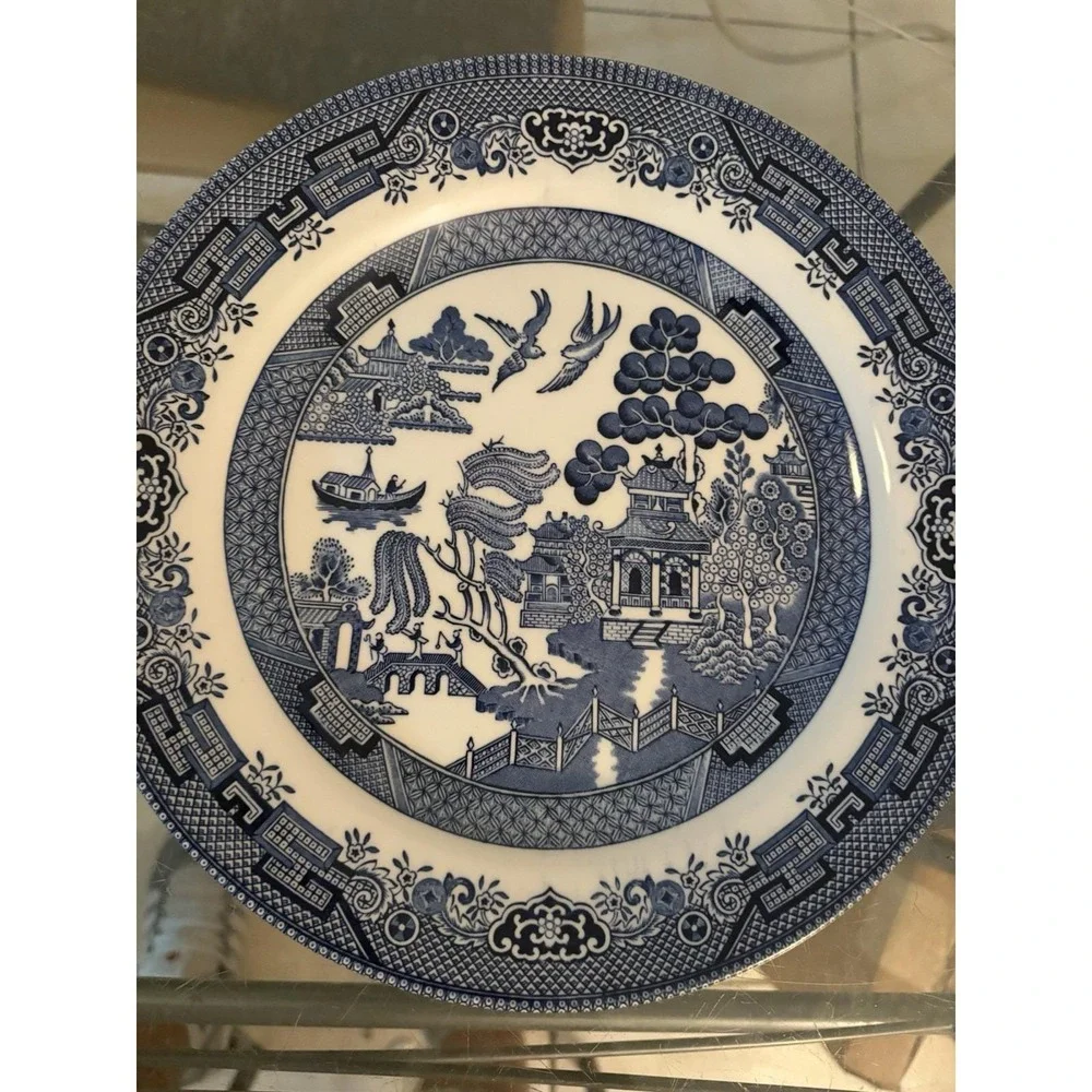 Churchill England Blue Willow Dinner Plate 10